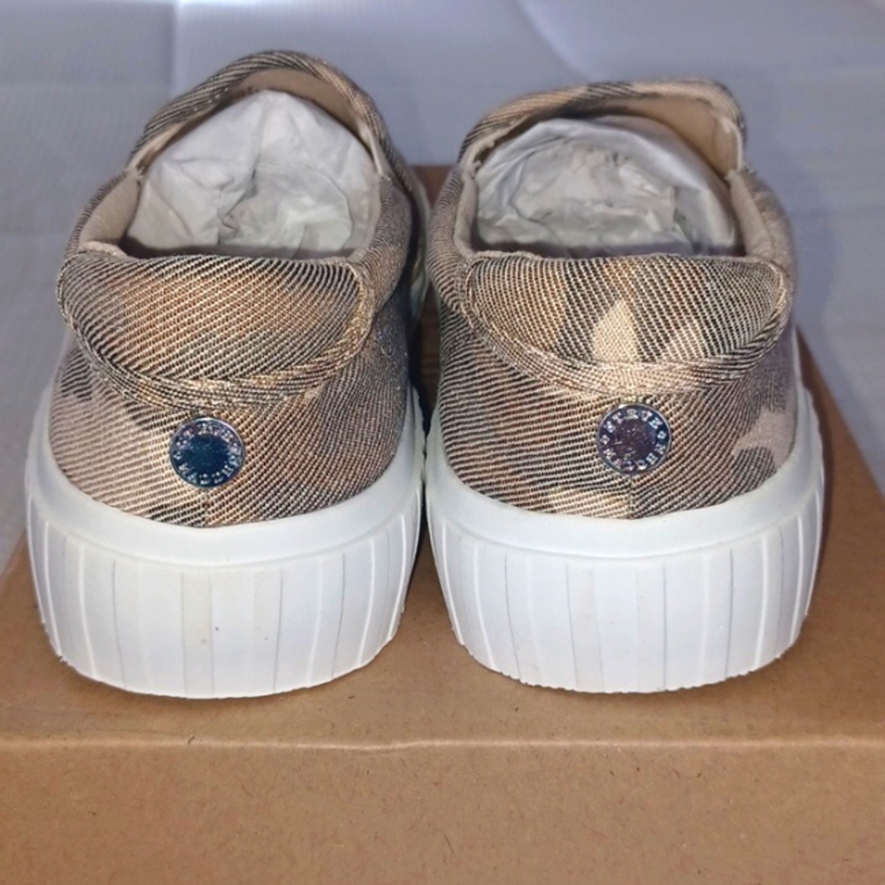 Steve Madden Women's Swiftly Skate Shoe, NEW IN BOX, Tan Camo - Picture 8 of 9
